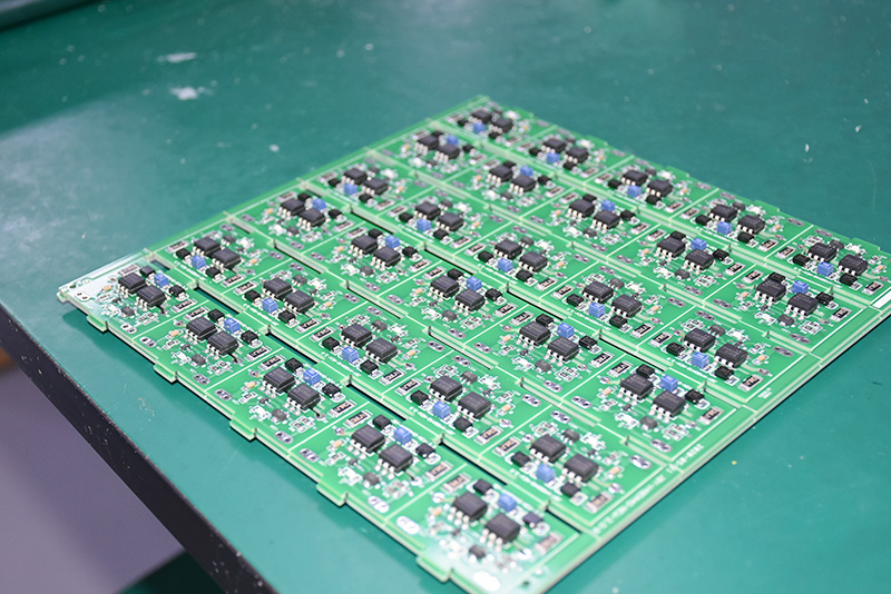 固態(tài)繼電器芯片