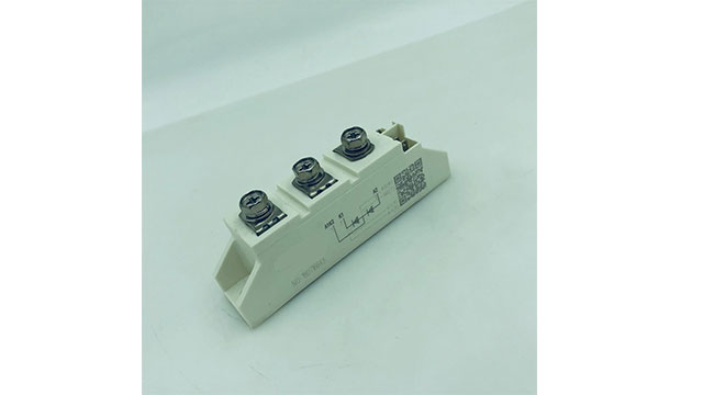 使用可控硅調(diào)壓模塊時需要注意些什么