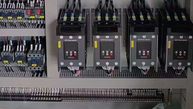 溫度控制在工業(yè)領(lǐng)域的核心地位與擠出機行業(yè)的精準(zhǔn)實踐