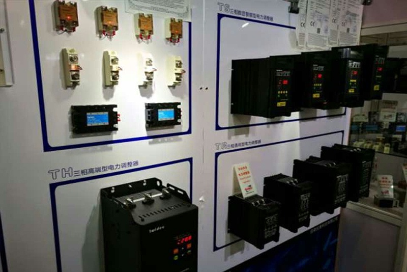 電力調(diào)整器展會4
