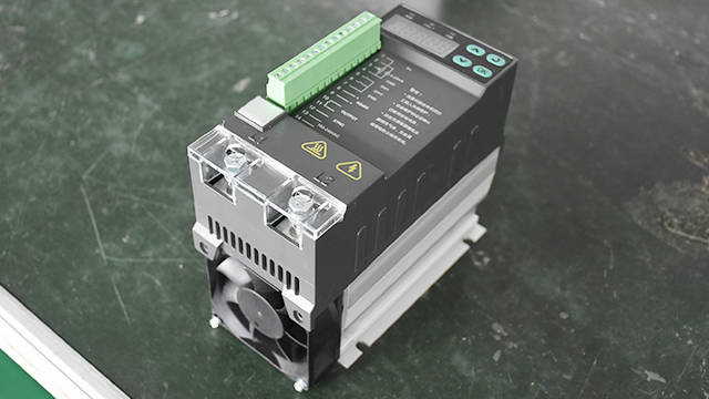 可控硅調(diào)壓模塊是如何運作的呢？