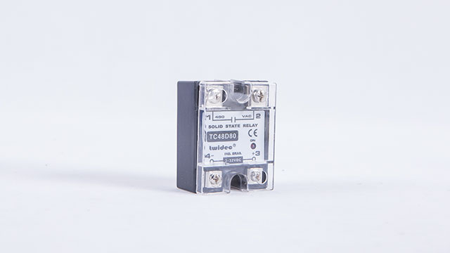 固態(tài)繼電器