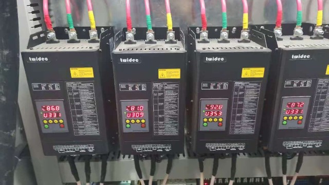 電力頻率不穩(wěn)定，會是電力調整器導致的嗎？